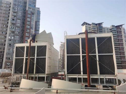 冷卻塔維修告訴你如何選擇質量更好的冷卻塔(冷卻塔維修推薦)
