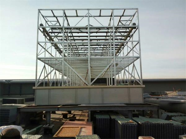 方型不銹鋼冷卻塔供水系統組成的部件有哪些？(冷卻塔不銹鋼儲水器)